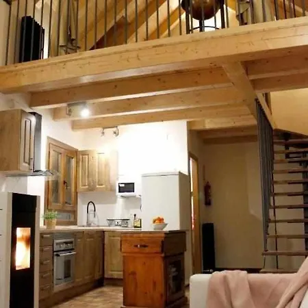 Casa Albana Pirineos Alpesi faház Gistaín